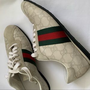 COPY - Authentic Gucci Cream Leather Sneakers siz…